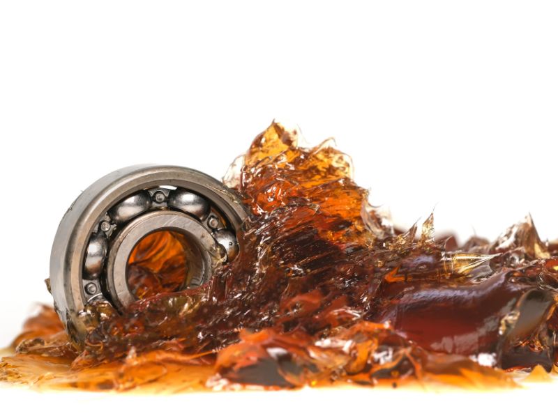 Schmierfette und Bio-Schmierfette von Oest für Kugellager und industrielle Schmierstellen